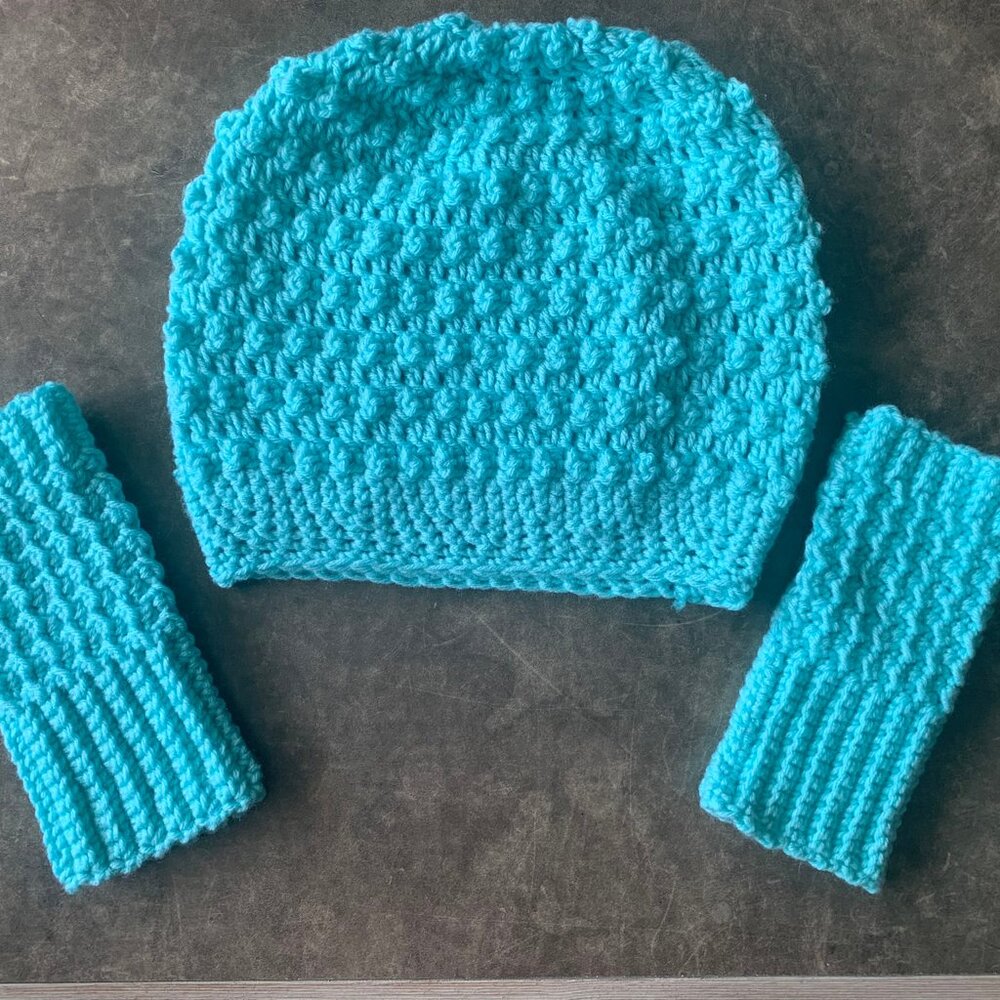 #6- Hand Crocheted Slouchy Beanie & Finger-lress Glove Set NEW